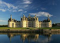 Deluxe Drivers : Castles of the Loire Valley